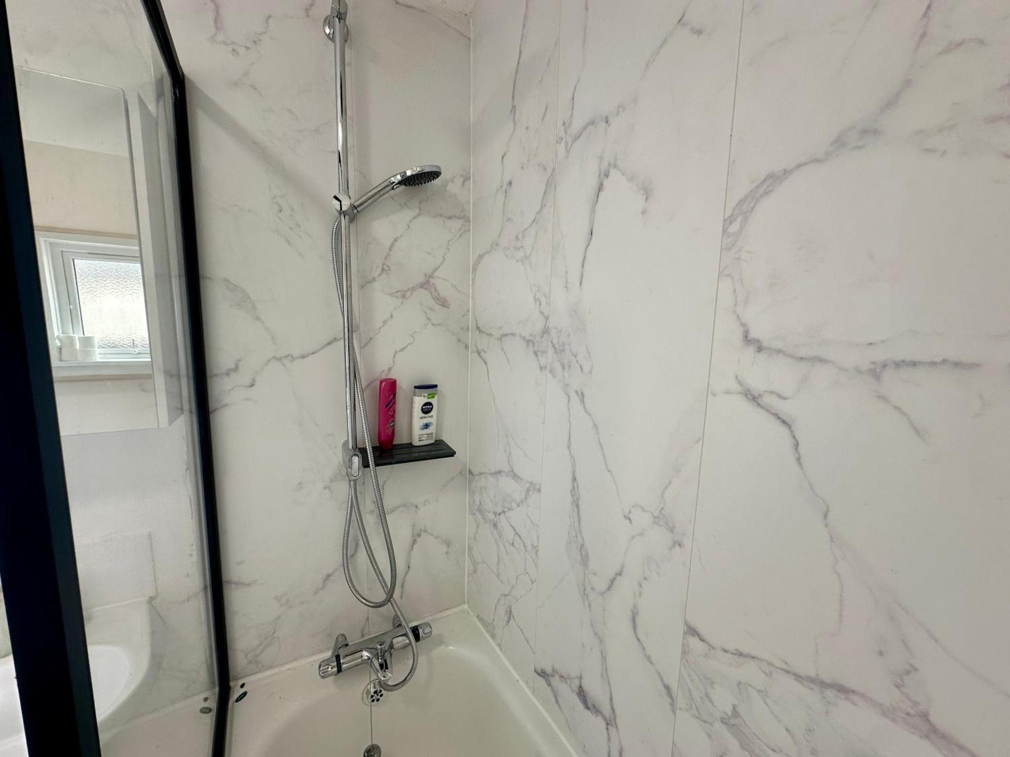 2Br City Side House 벨파스트 외부 사진